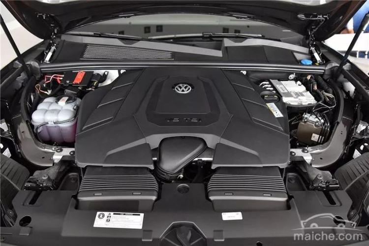 奥迪q7让利12万多,它和全新大众途锐该怎么选?