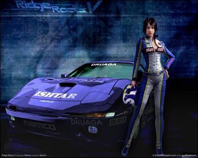 虚拟vs真实:赛车游戏代言美女大比拼!
