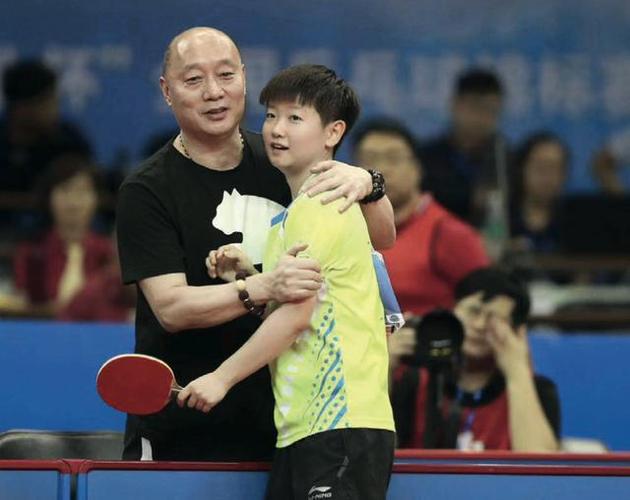 一帆风顺?孙颖莎教练不认为,身高成大困扰,为求突破时常被添堵