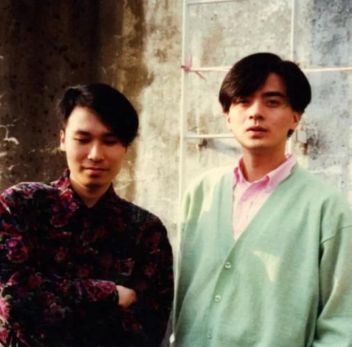 左刘以达,右黄耀明