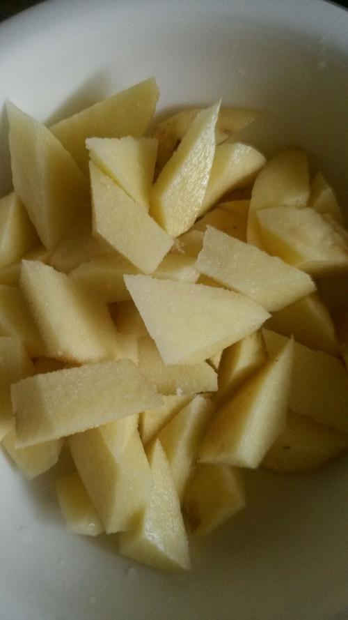 豆豉排骨蒸土豆的做法图解3