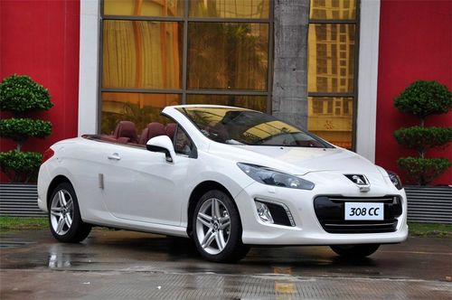 标致308(进口)外观 2012款标致308cc 1.6l自动豪华型 象牙白