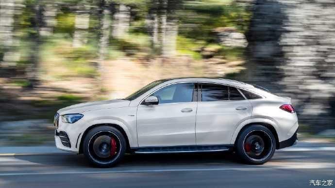 685 | 回复: 0 奔驰gle论坛 梅塞德斯-amg gle 53 coupe高贵优雅.