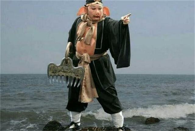 猪八戒拿的武器名字是什么?