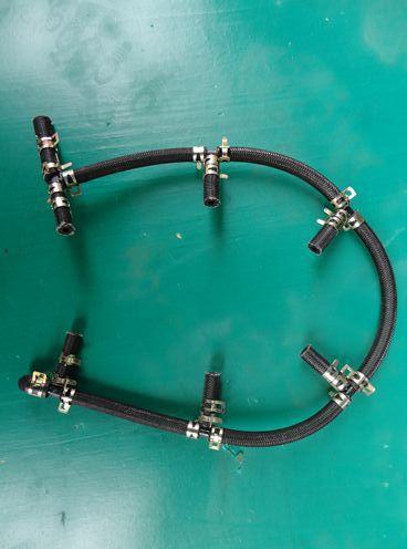 橡胶管六缸油管