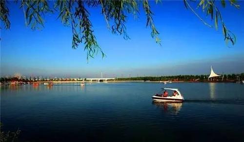 西安行之同州湖景区