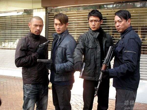 陆毅谢霆锋密谋"抢劫" 斯文黑帮旺角枪战警察