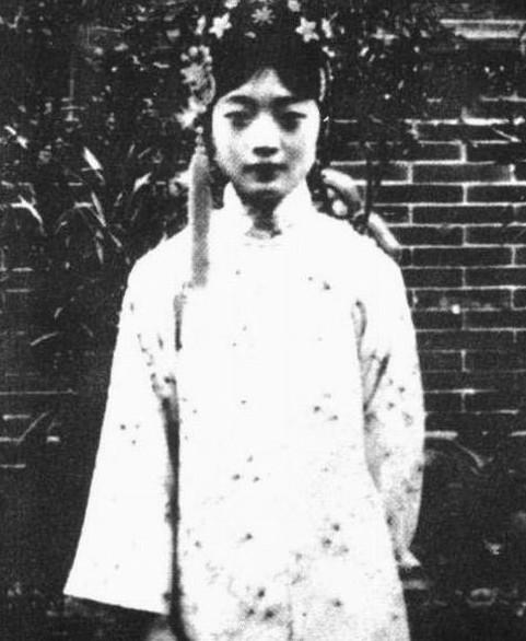 中国末代皇后婉容罕见照片