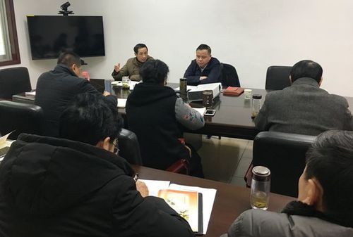 市台办副主任程国庆为全体党员上党课