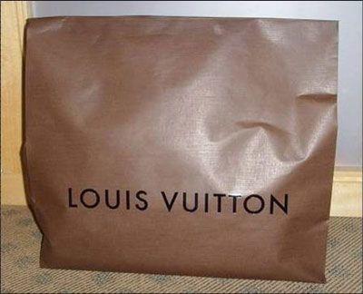 名牌包装袋卖疯 多少钱一个 (图) 第7页