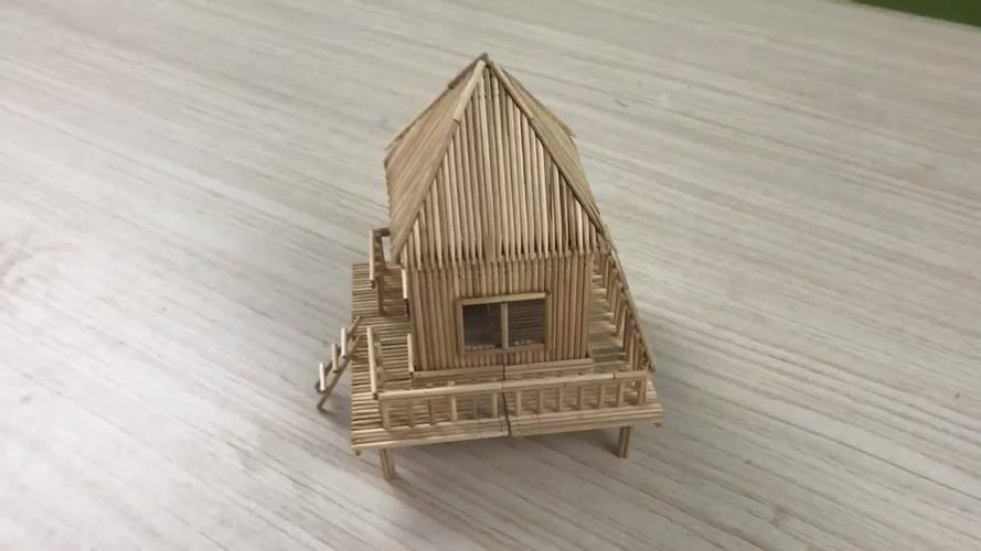 「创意手工diy」学习如何用牙签搭建小木屋模型的方法!