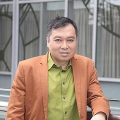 演员表:角色:医生演员:刘以达