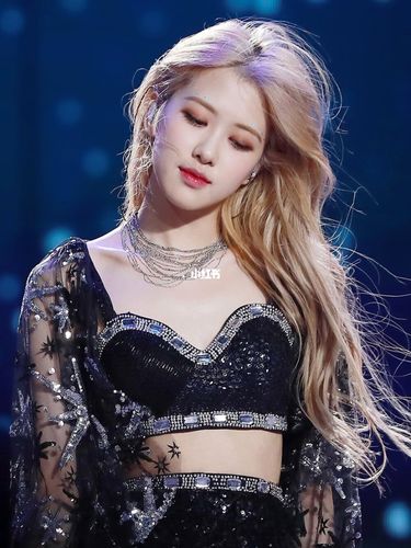 朴彩英 科切拉封神 高清图片_rosé_娱乐_明星娱乐资讯