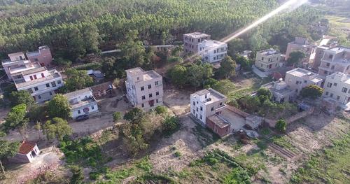 廉江市石岭镇上村仔航拍视频