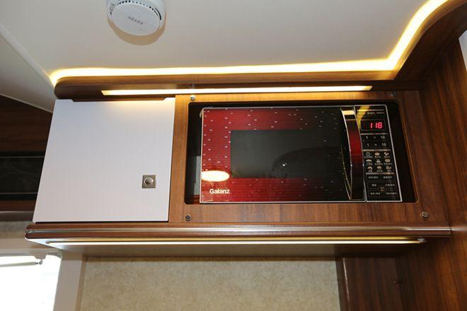 宇通c530双拓展房车迁徙式c型房车资深玩家的宠儿