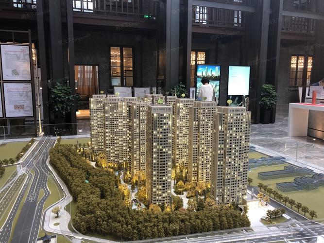 万科世曦-郑州房天下