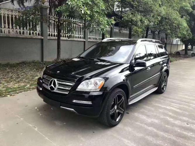 奔驰gl550店内专业改装 时尚前卫设计