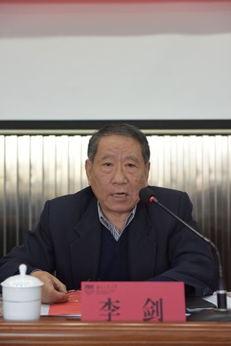董军的学习工作经历