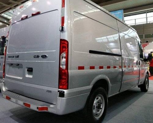 江铃 新世代全顺 140马力 封闭式