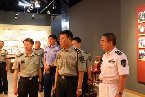 浙江省军区夏俊友司令员到舟山地区检查调研