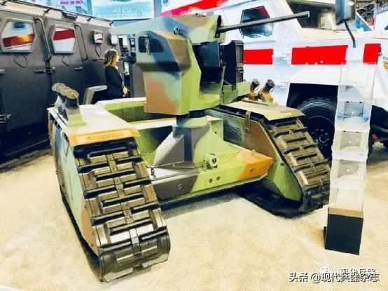中国最新轻型多用途无人战车——"尖兵"ugv