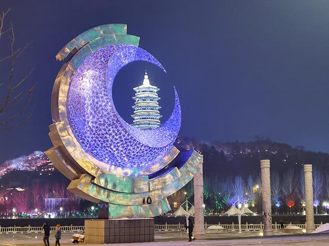 辽源彩灯亮起年味儿浓