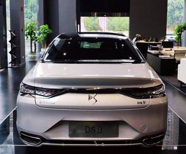 大的吸引力,月前ds汽车正式发布了旗下全新旗舰级轿车ds9(参数|图片)