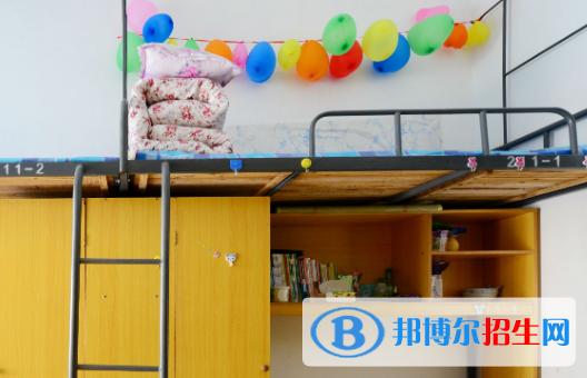 合江县马街中学2021年宿舍条件