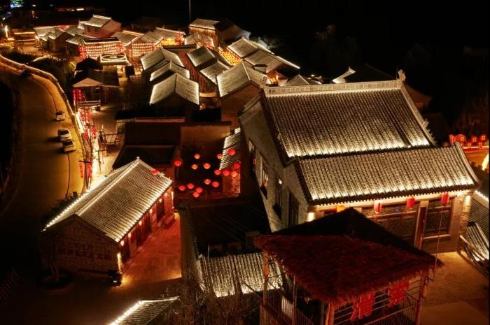 土门关驿道小镇位于石家庄市鹿泉区白鹿泉乡,由东土门和西土门两个村
