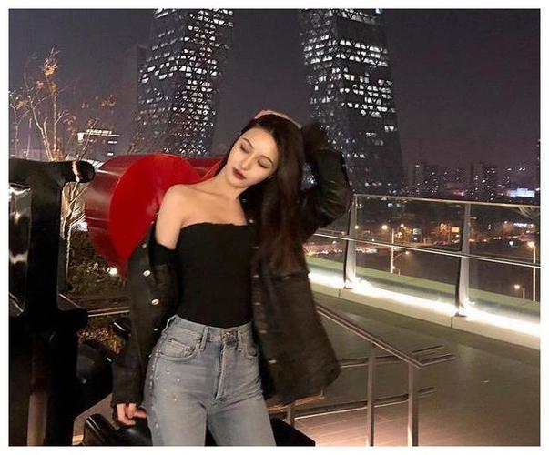 缺钱的女人,身上具有这3个特点,都是被生活逼出来的