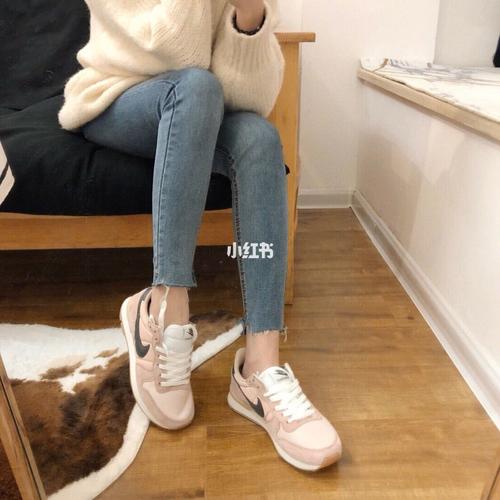 搭配_少女粉_健身_慢跑鞋_女鞋_杨幂_冬天去哪玩_耐克怎么样_春夏换季