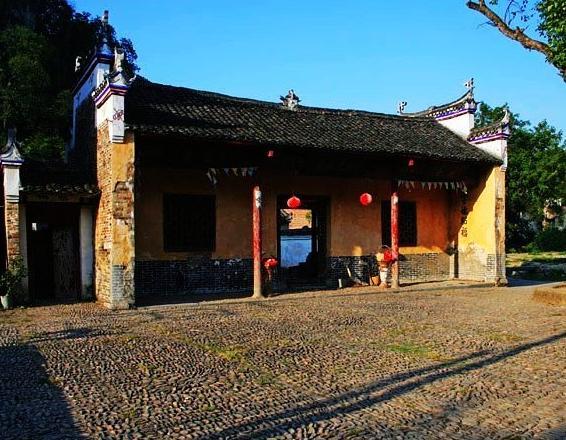 秀水状元村