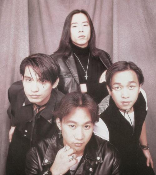 由小美作词,黄家驹作曲,beyond编曲,林邝培,beyond监制.