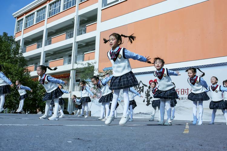 翰墨初心筑梦新时代——罗埠小学2019年第六届瀫韵