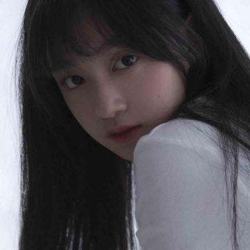 2021小圆脸真人美女头像