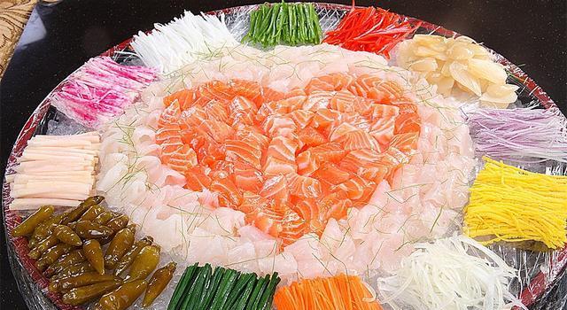 梅州美食——五华鱼生