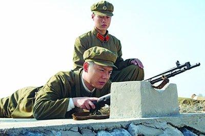 剧照   近日,江苏台的电视剧播出可谓到了"南京前线季"或是"刘猛季"