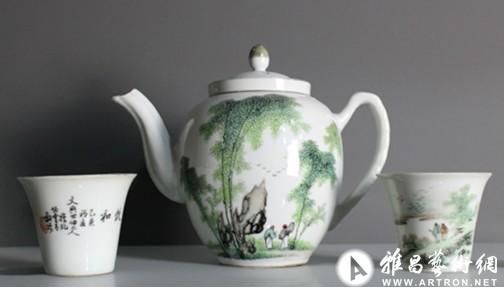 民国瓷艺大师肖莲溪纹壶 品位茶文化 尽展中国风