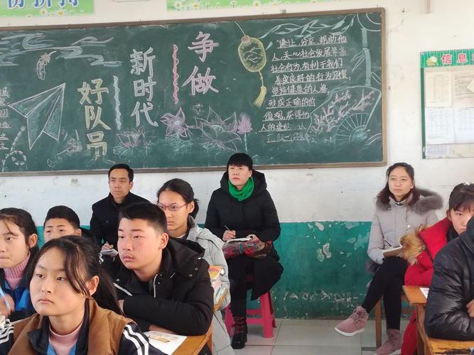 区教科研中心来潍坊五中开展常规视导