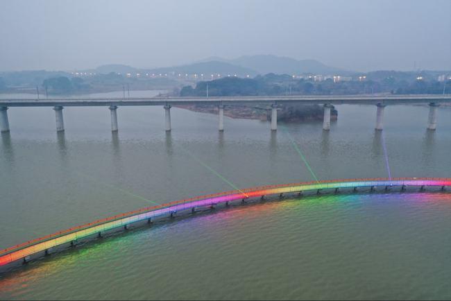 航拍|赛城湖绿道庐逸彩虹桥|滨湖|九江_网易订阅