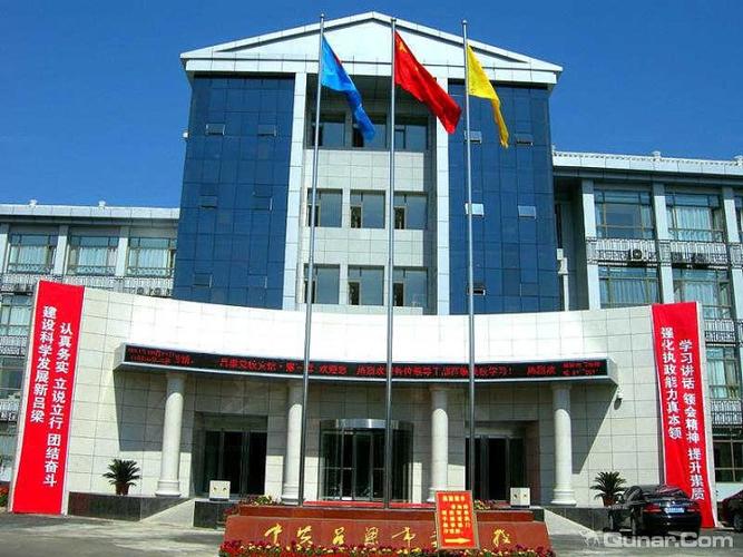 吕梁悦名三驿大酒店