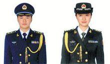 美军规定,在参加庆典时可在穿常服和礼服的情况下佩带绶带.