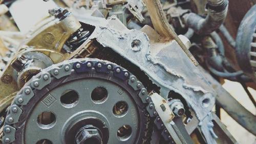 比亚迪正时链条记号不好着车