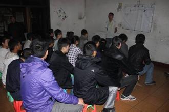 所谓的"国家秘密项目"      传销组织的发展,全靠人拉人的方式.