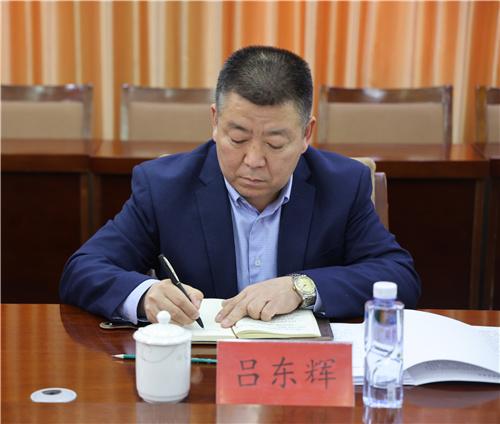 我为群众办实事赤峰市政协副主席于凤先到我院调研