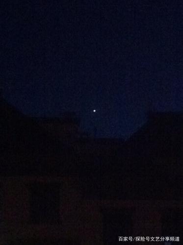 浮浮沉沉,天空中的一颗星,它早存在,微微闪着光明