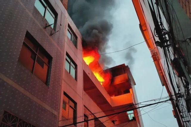 烤火取暖引发火灾致6人烧伤!在丽江,冬季如何安全用电?