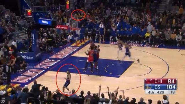 必进库里第9记三分空位出手砍40分自信提前转身和观众互动庆祝