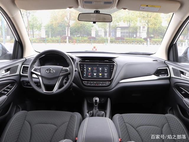 长安欧尚a800会呼吸的互联都市mpv中控内饰