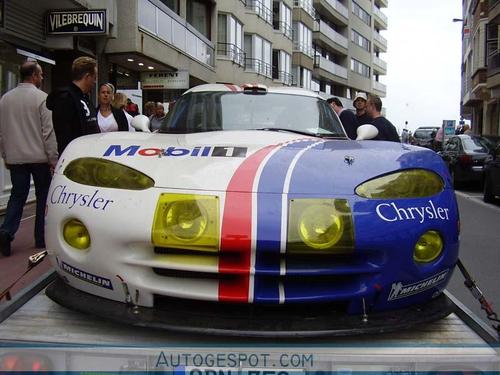 dodge viper gts r